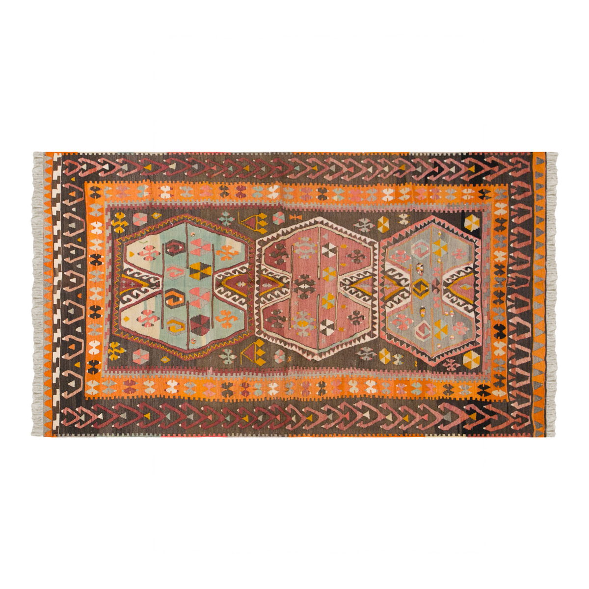Vintage Turkish Rug, 134 x 237 cm 4.4 x 7.9 ft