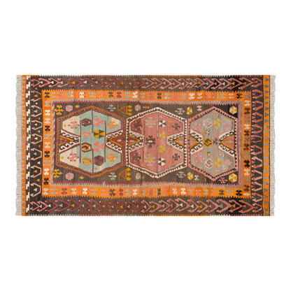 Vintage Turkish Rug, 134 x 237 cm 4.4 x 7.9 ft