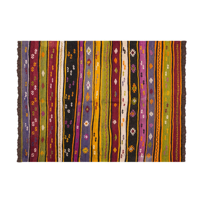 Vintage Turkish Rug, 136 x 182 cm, 4.5 x 5.11 ft