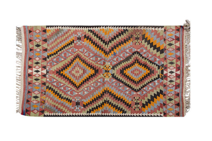 Vintage Turkish Rug, 137 x 92 cm 4.5 x 3 ft