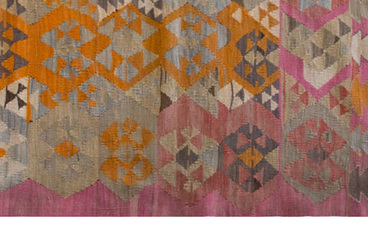 Vintage Turkish Rug, 141 x 122 cm, 4.7 x 4 ft