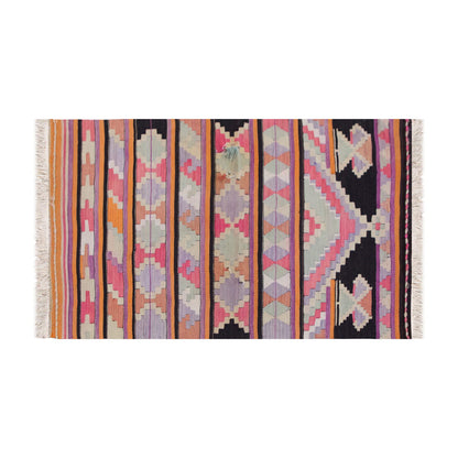 Vintage Turkish Rug, 142 x 87 cm, 4.7 x 2.10 ft