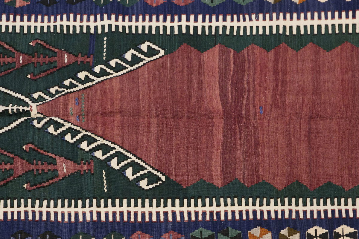 Vintage Turkish Rug, 144 x 190 cm, 4.8 x 6.2 ft