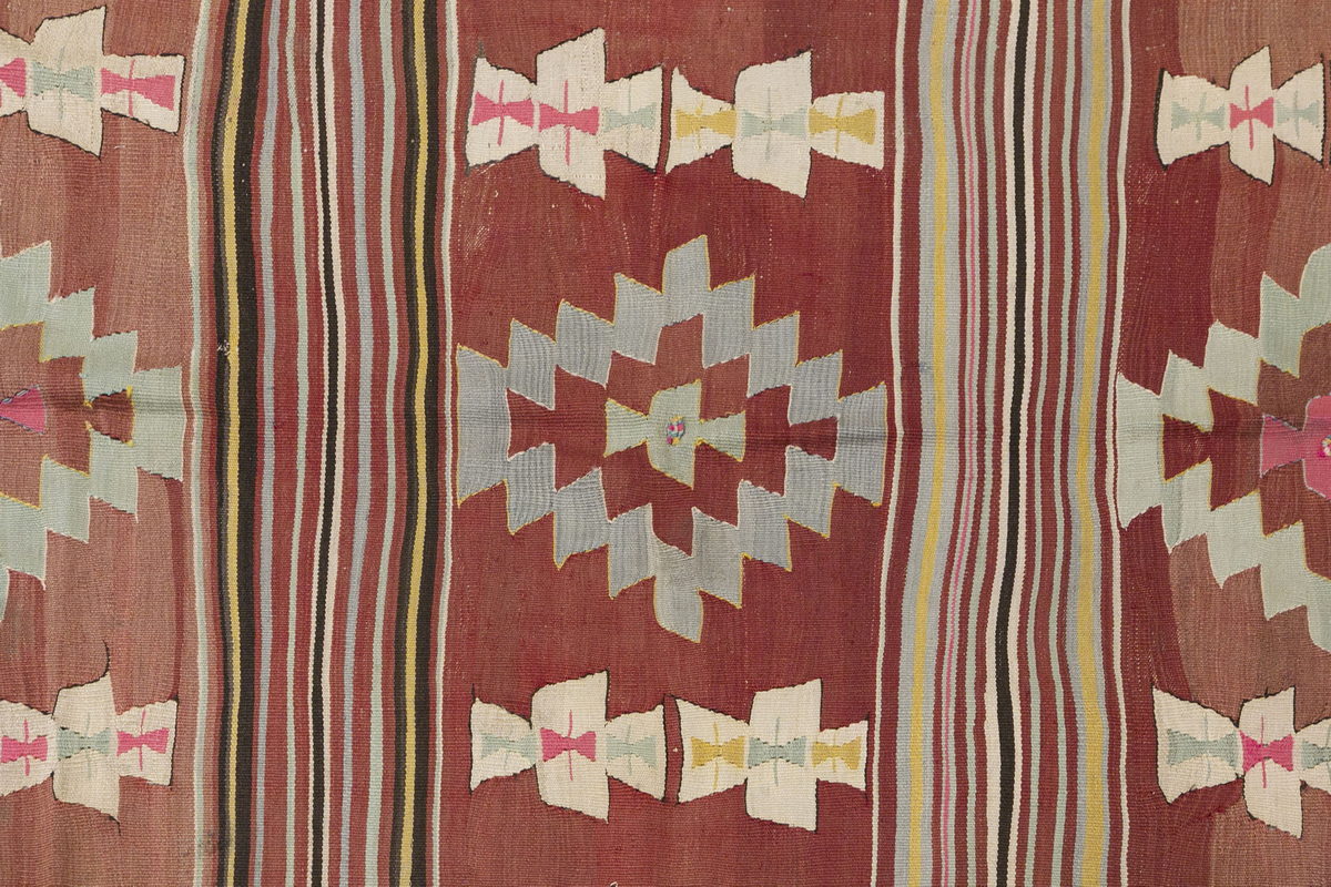 Vintage Turkish Rug, 146 x 261 cm, 4.9 x 8.6 ft