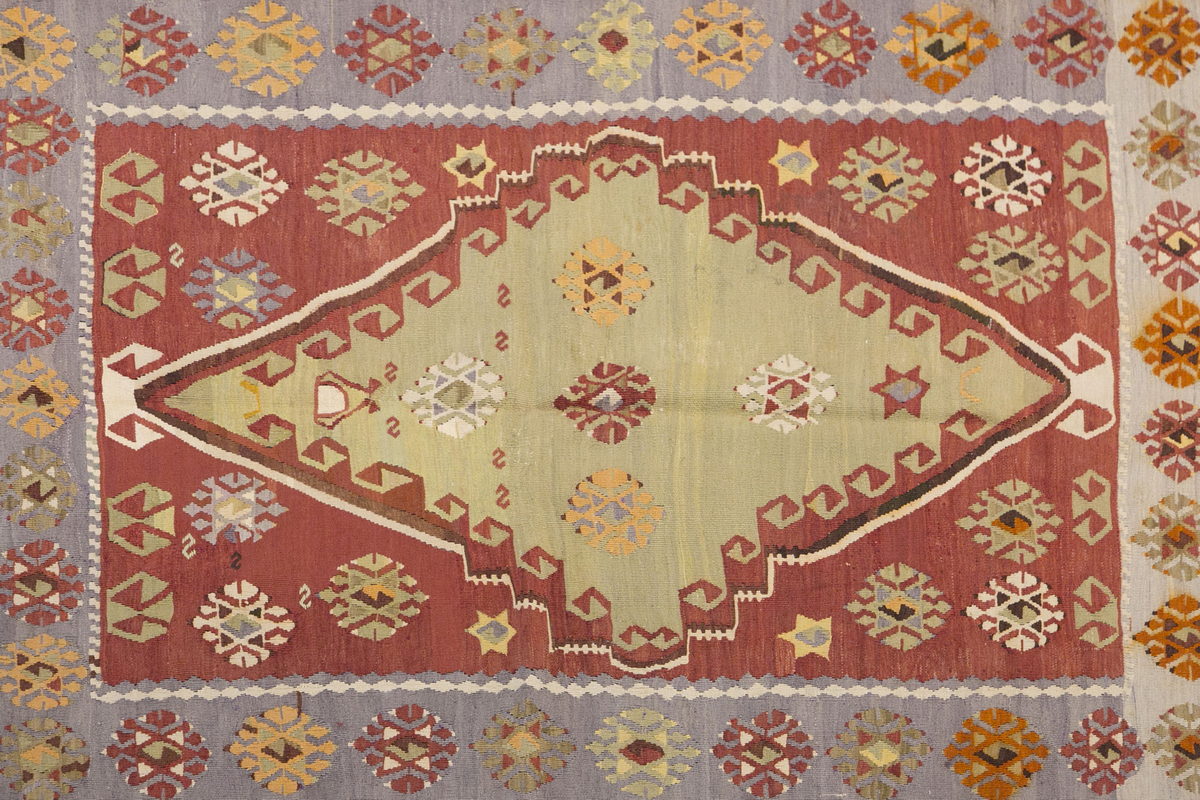 Vintage Turkish Rug, 150 x 209 cm, 4.11 x 6.10 ft