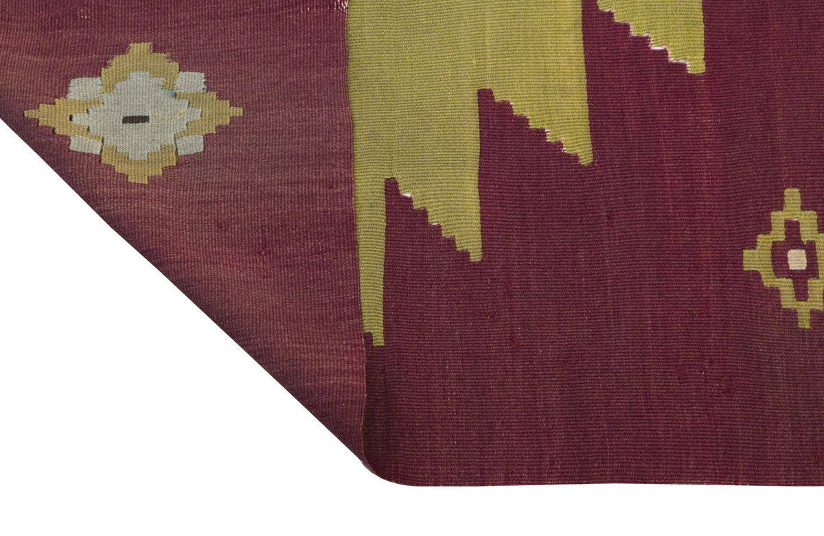 Vintage Turkish Rug, 151 x 195 cm, 4.11 x 6.4 ft