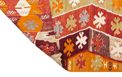 Vintage Turkish Rug, 158 x 225 cm, 5.2 x 7.4 ft