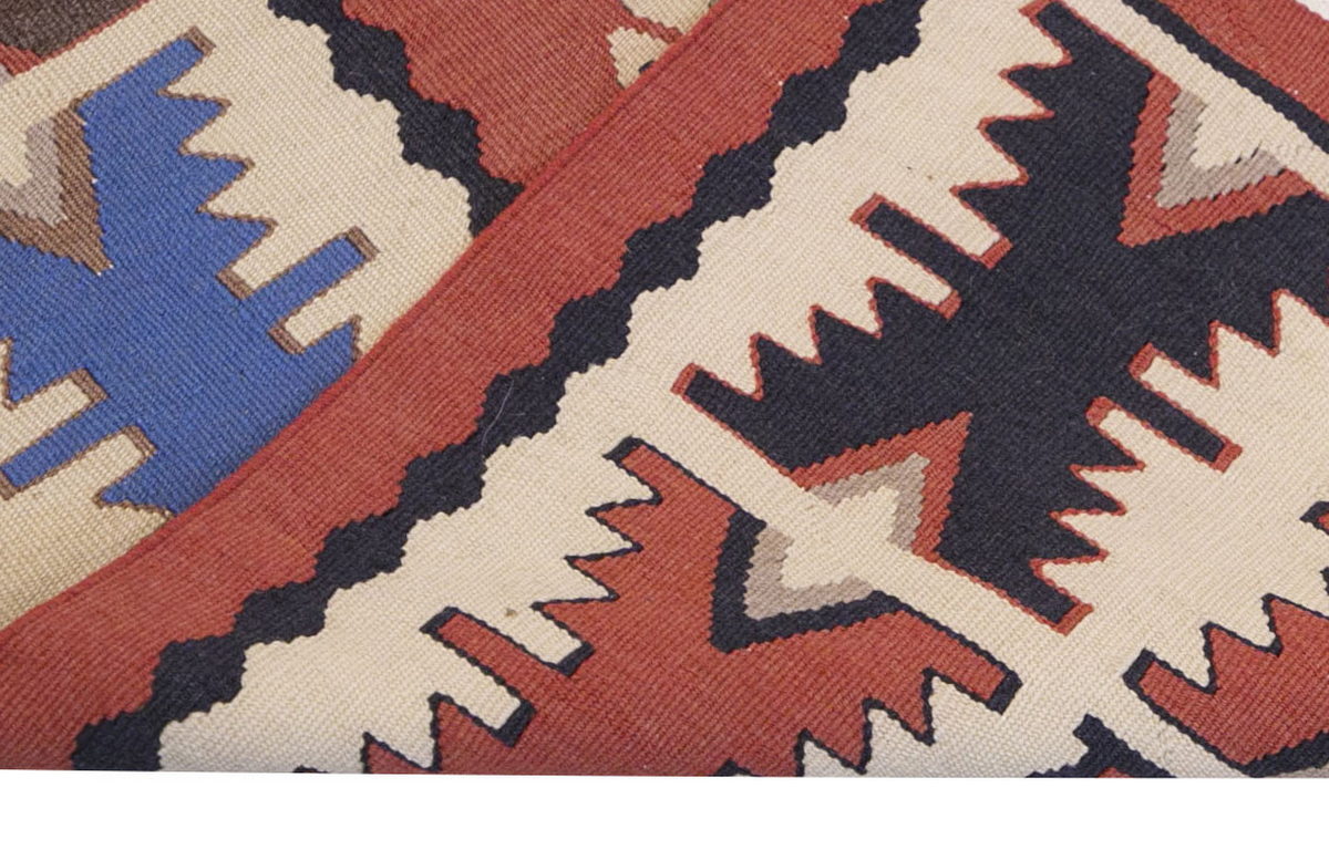 Vintage Turkish Rug, 2.7 x 4.9 ft Rug, 80 x 146 cm