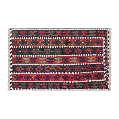 Vintage Turkish Rug, 2.8 x 4.8 ft, 83 x 143 cm