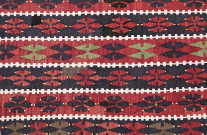Vintage Turkish Rug, 2.8 x 4.8 ft, 83 x 143 cm