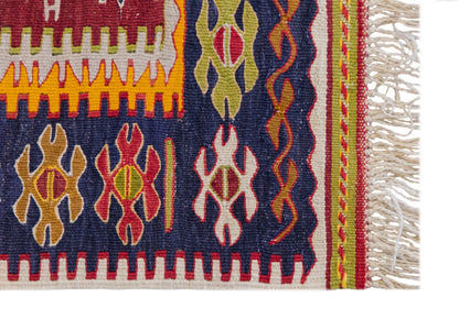 Vintage Turkish Rug, 2.8 x 4 ft, 83 x 123 cm