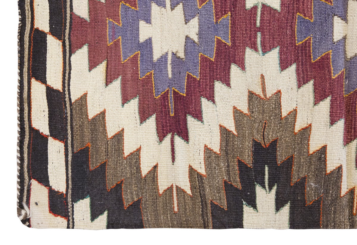 Vintage Turkish Rug, 2.9 x 4.6 ft Rug, 84 x 139 cm