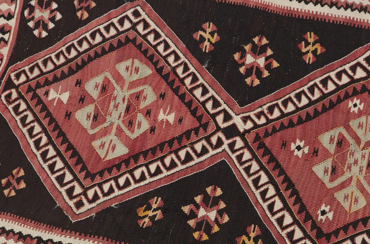 Vintage Turkish Rug, 2.9 x 5.10 ft, 84 x 178 cm