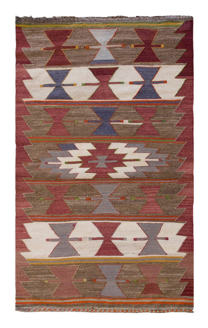 Vintage Turkish Rug, 2.9 x 5.3 ft, 84 x 161 cm