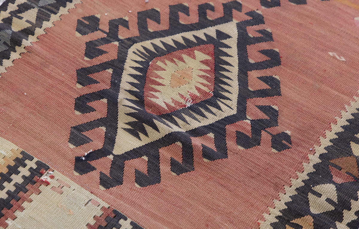Vintage Turkish Rug, 2.9 x 6.10 ft, 85 x 210 cm