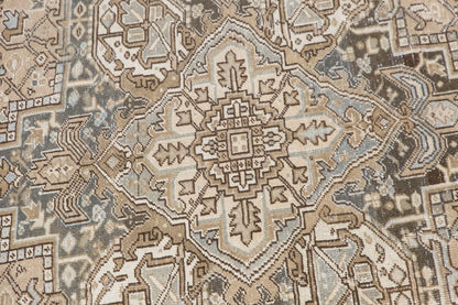 Vintage Turkish Rug, 253x347 cm (8.3x11.4 ft)