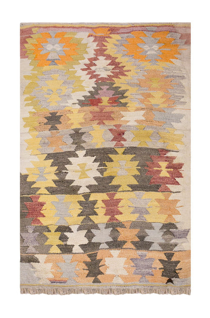 Vintage Turkish Rug, 3.10 x 5.1 ft, 118 x 156 cm