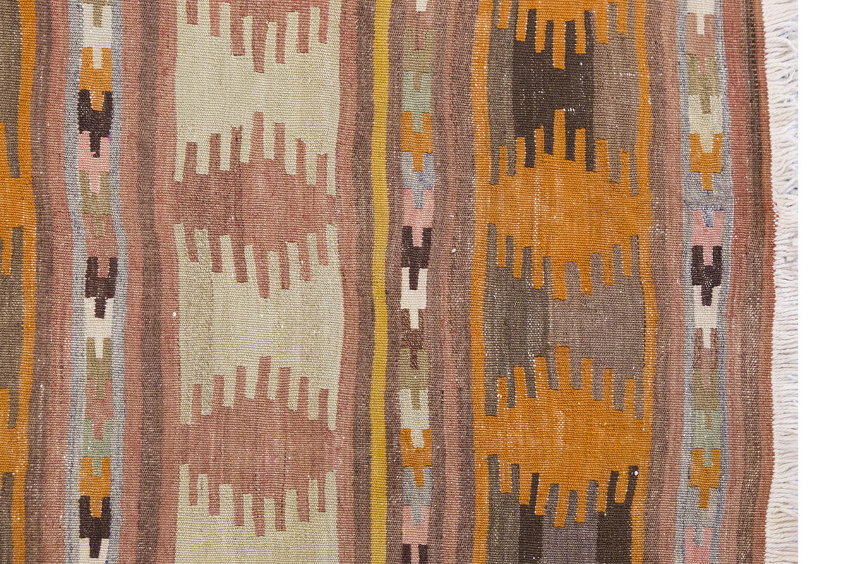Vintage Turkish Rug, 3.10 x 5.8 ft Rug, 119 x 173 cm