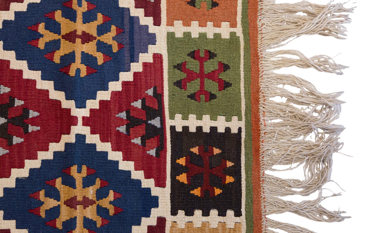 Vintage Turkish Rug, 3.10 x 6.2 ft, 117 x 188 cm
