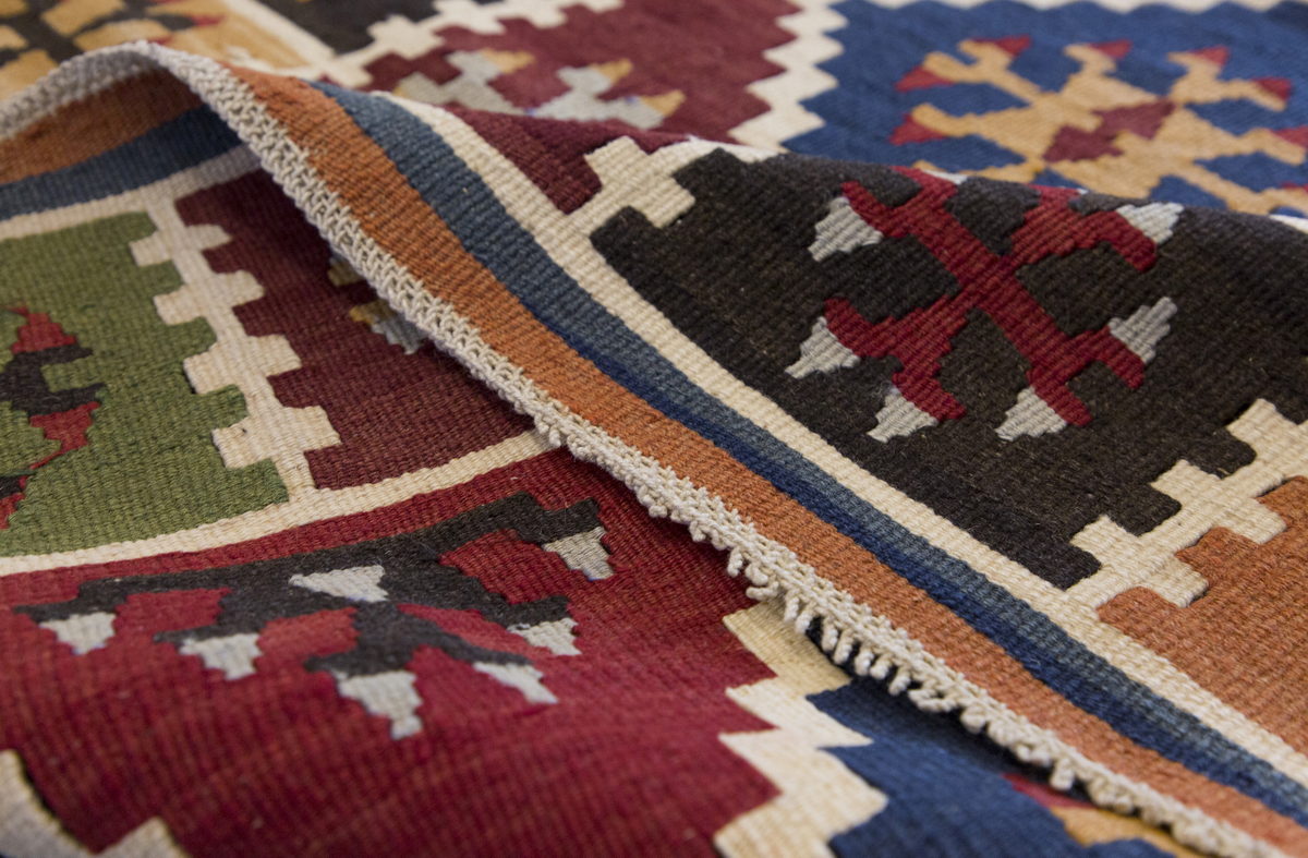 Vintage Turkish Rug, 3.10 x 6.2 ft, 117 x 188 cm