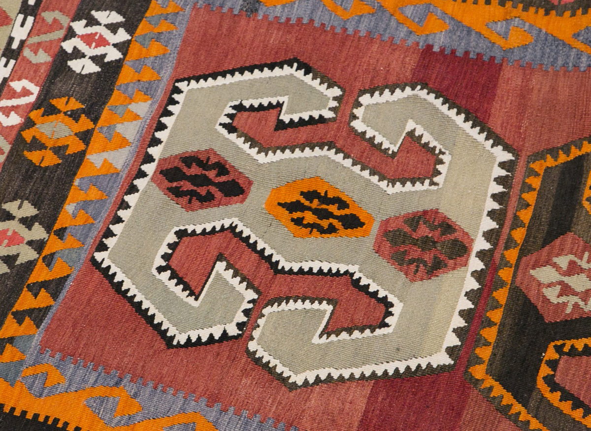 Vintage Turkish Rug, 3.10 x 7.3 ft, 117 x 222 cm