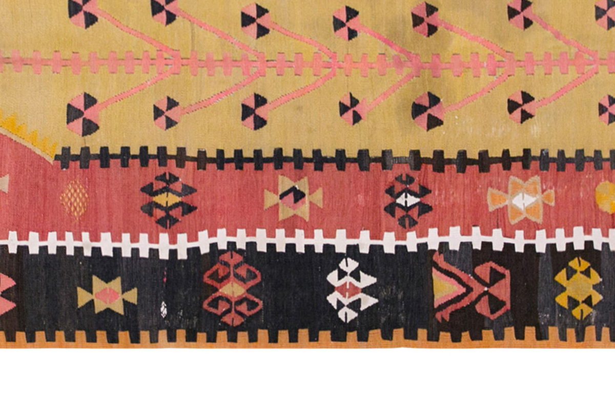 Vintage Turkish Rug, 3.10 x 8.1 ft, 117 x 248 cm