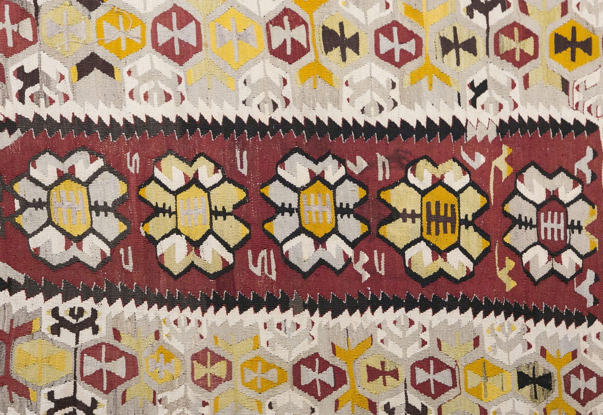 Vintage Turkish Rug, 3.11 x 5.3 ft Rug, 121 x 161 cm