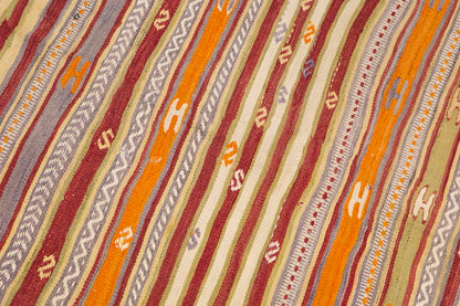 Vintage Turkish Rug, 3.11 x 6.1 ft Rug, 120 x 187 cm