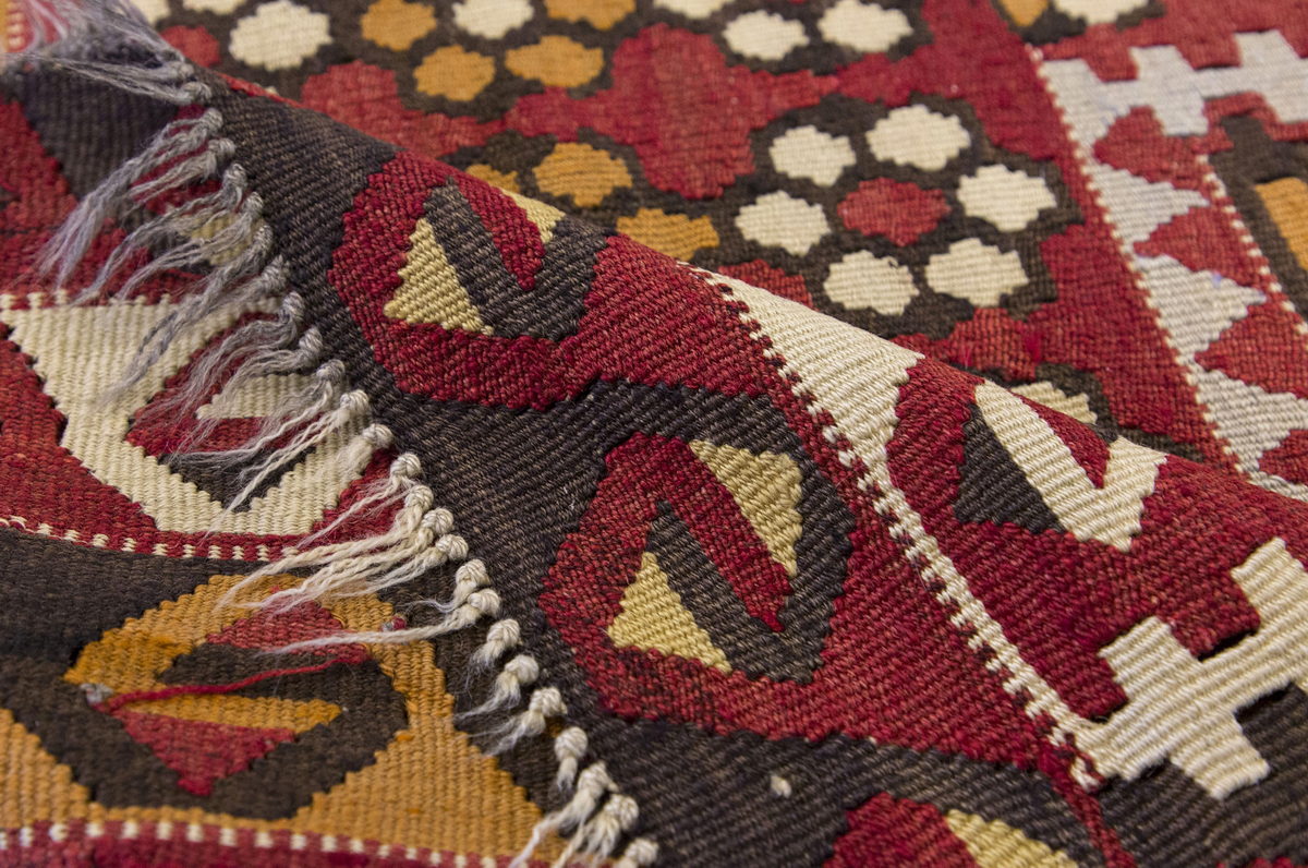 Vintage Turkish Rug, 3.2 x 4.11 ft, 97 x 150 cm