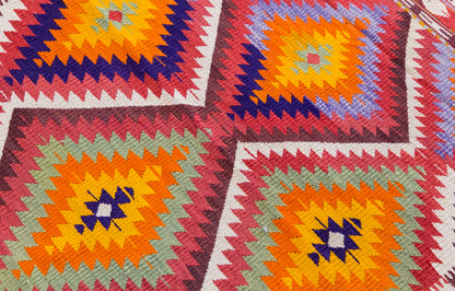 Vintage Turkish Rug, 3.3 x 4.5 ft Rug, 100 x 135 cm