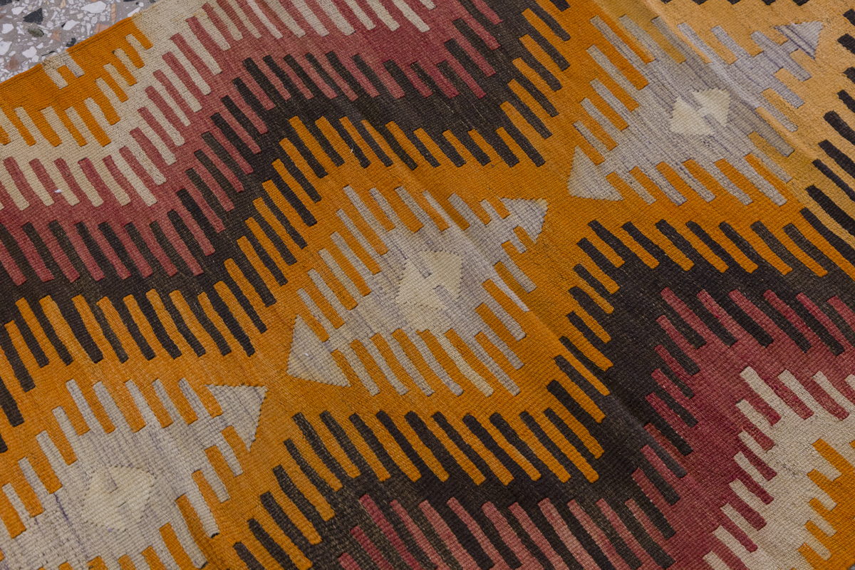 Vintage Turkish Rug, 3.3 x 4.5 ft Rug, 100 x 137 cm