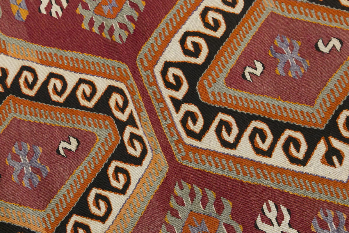 Vintage Turkish Rug, 3.3 x 4.8 ft Rug, 100 x 144 cm