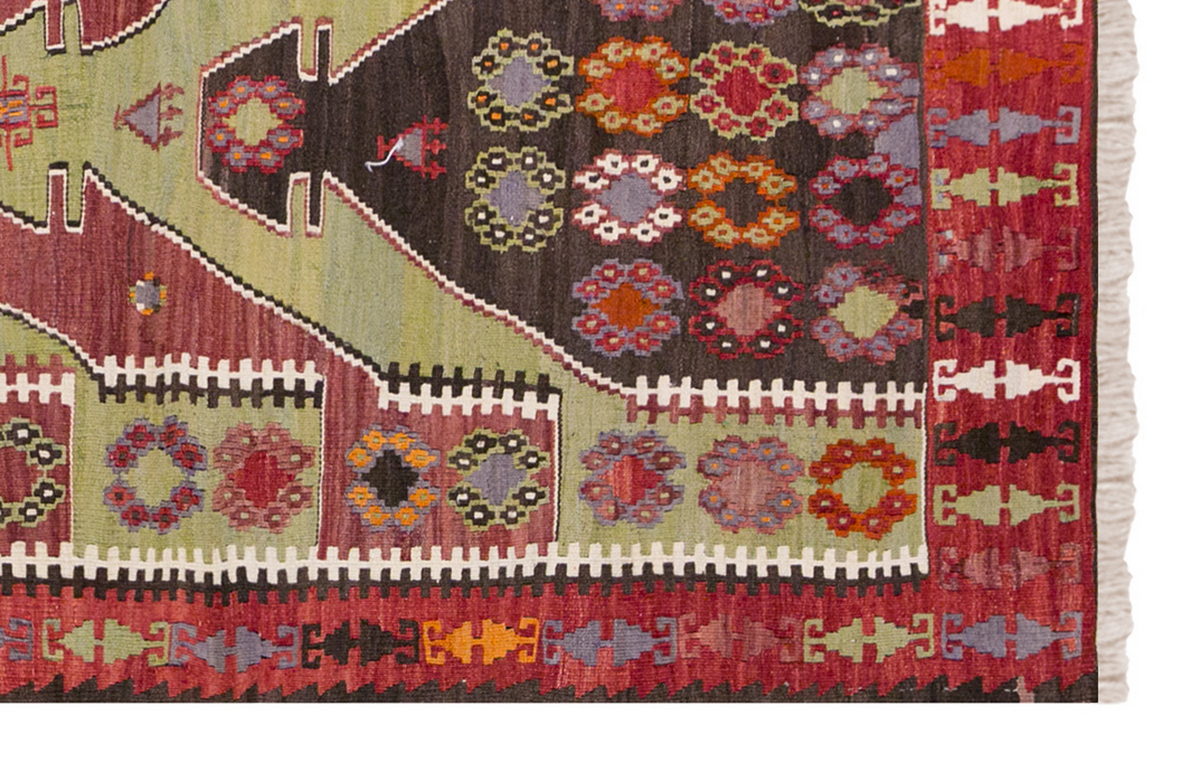 Vintage Turkish Rug, 3.3 x 5.2 ft, 100 x 158 cm