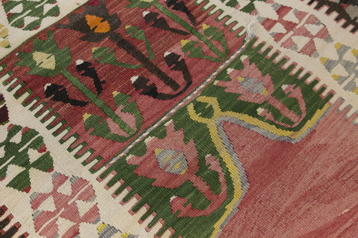 Vintage Turkish Rug, 3.3 x 5.4 ft Rug, 100 x 164 cm