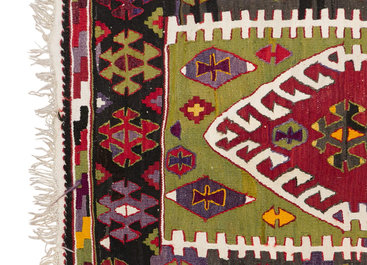 Vintage Turkish Rug, 3.3 x 5 ft, 100 x 154 cm