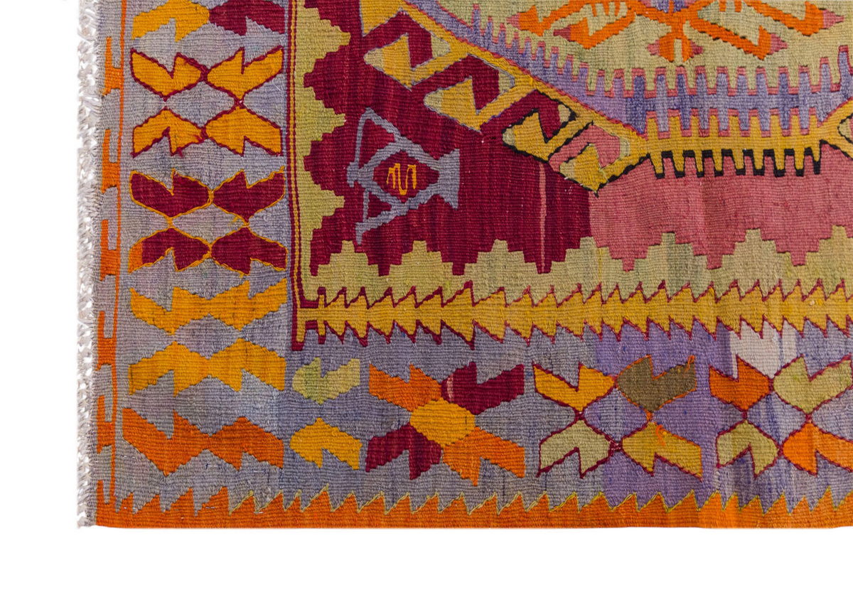 Vintage Turkish Rug, 3.4 x 4.5 ft, 102 x 137 cm