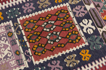 Vintage Turkish Rug, 3.4 x 5 ft, 103 x 153 cm