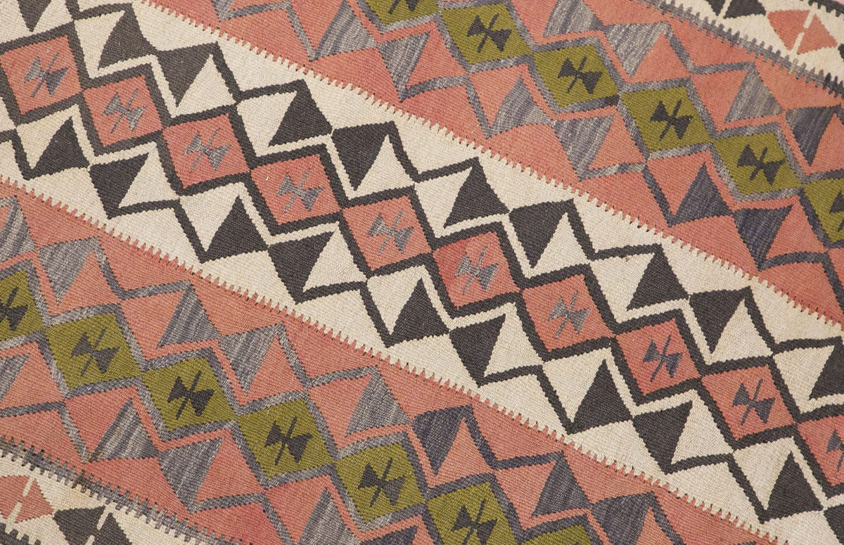 Vintage Turkish Rug, 3.4 x 6.8 ft Rug, 103 x 204 cm