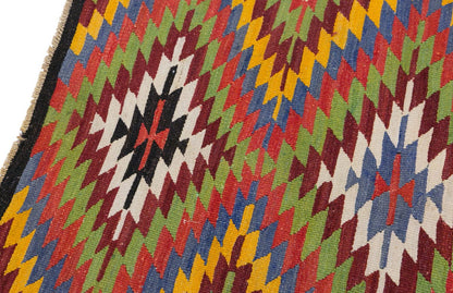 Vintage Turkish Rug, 3.5 x 4.10 ft, 106 x 148 cm
