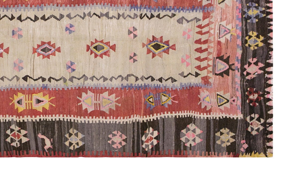 Vintage Turkish Rug, 3.5 x 6.11 ft, 106 x 213 cm