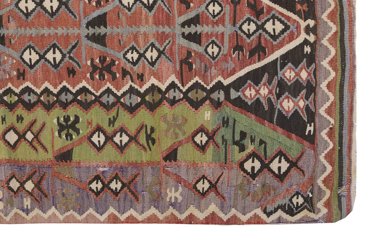 Vintage Turkish Rug, 3.6 x 5.5 ft Rug, 107 x 167 cm
