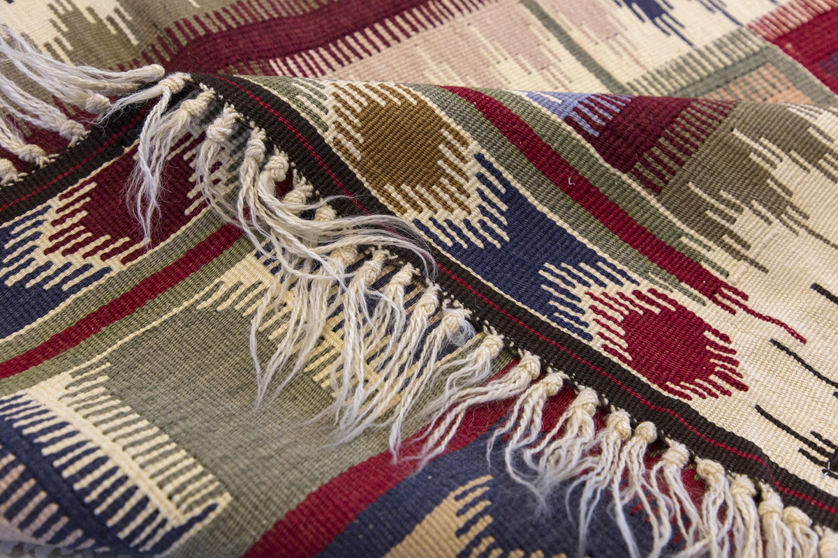 Vintage Turkish Rug, 3.7 x 5.8 ft Rug, 110 x 173 cm