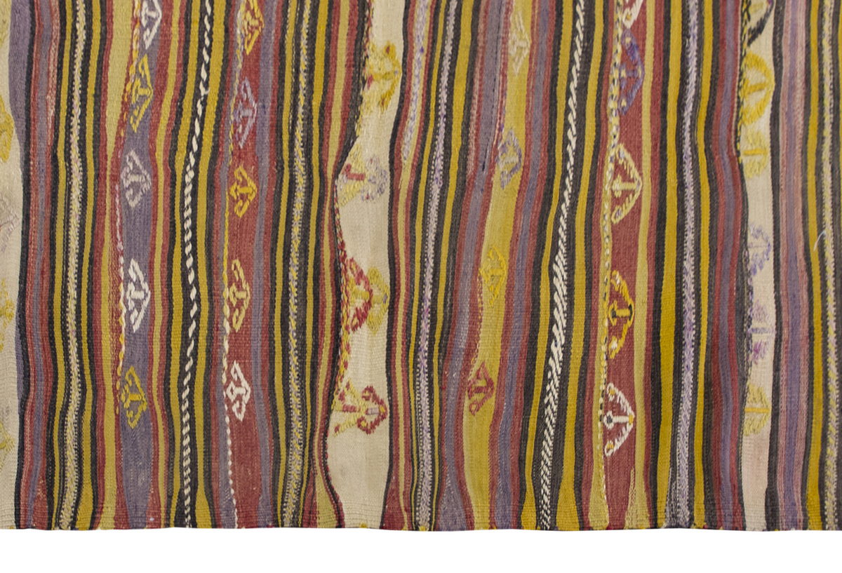 Vintage Turkish Rug, 3.7 x 6.3 ft, 110 x 193 cm