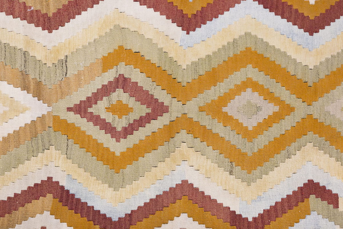 Vintage Turkish Rug, 3.8 x 5.3 ft Rug, 112 x 162 cm