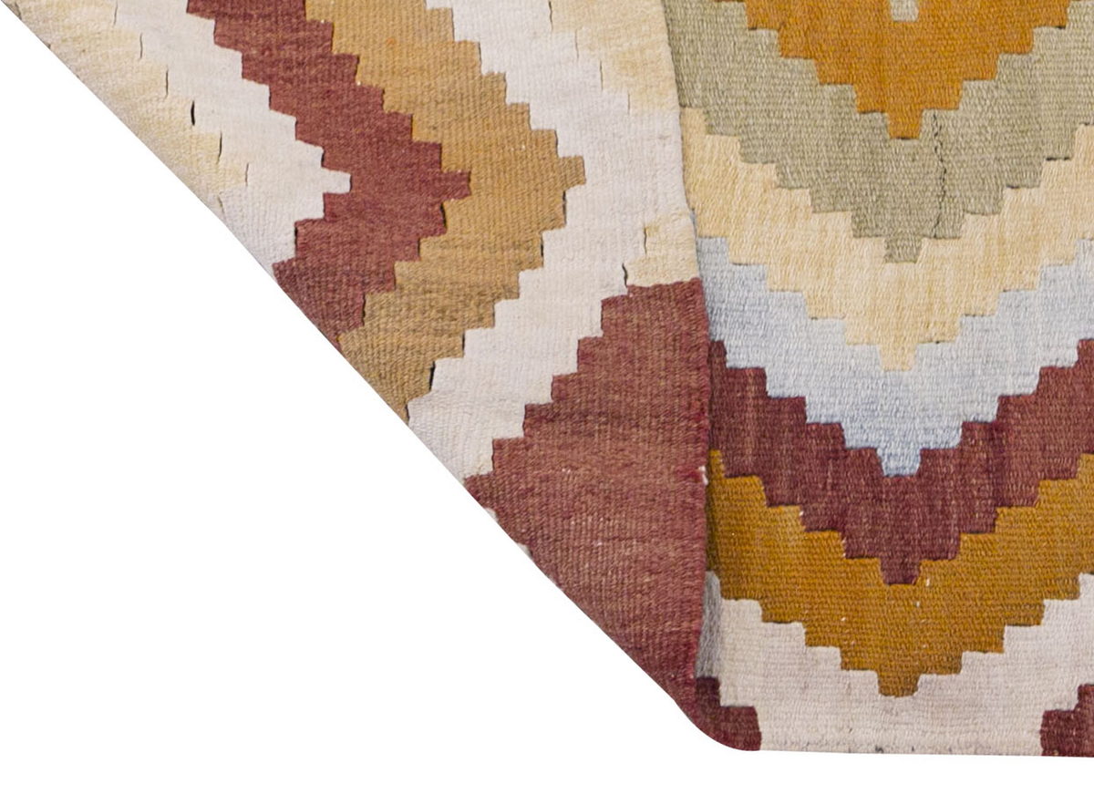 Vintage Turkish Rug, 3.8 x 5.3 ft Rug, 112 x 162 cm