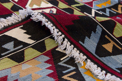 Vintage Turkish Rug, 3.8 x 5.4 ft, 114 x 164 cm