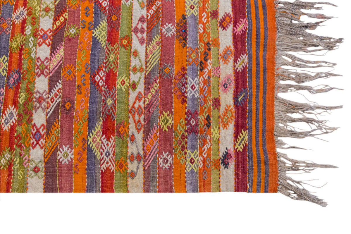 Vintage Turkish Rug, 3.9 x 5.8 ft Rug, 116 x 175 cm