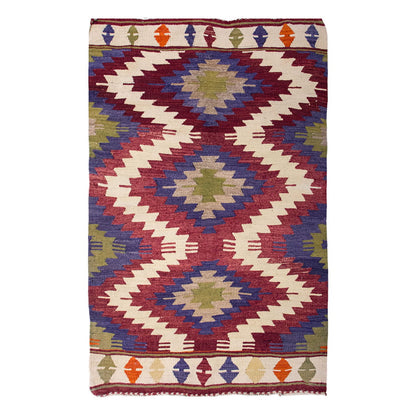 Vintage Turkish Rug, 3 x 4.7 ft, 92 x 140 cm