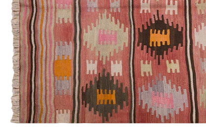Vintage Turkish Rug, 4.1 x 6.7 ft Rug, 125 x 202 cm