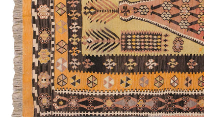 Vintage Turkish Rug, 4.1 x 6.9 ft, 125 x 206 cm